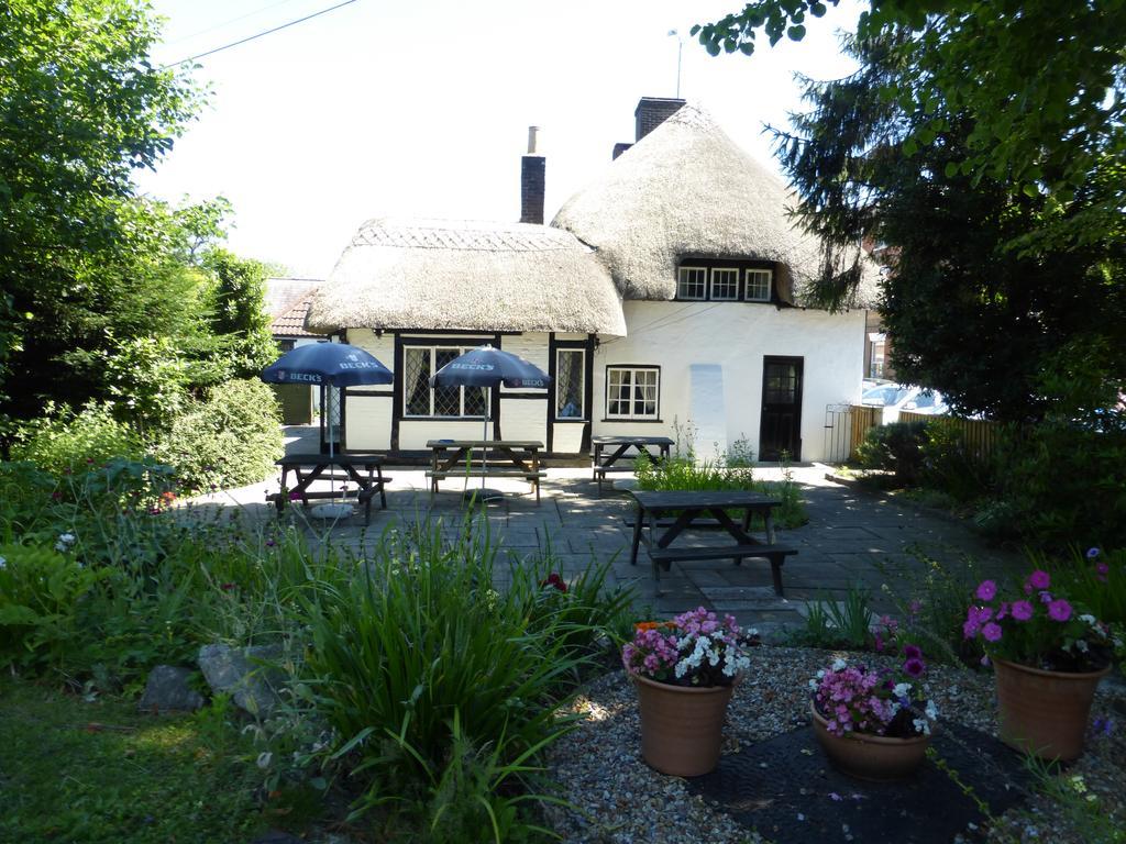 Avon Accommodation Ringwood Exterior foto