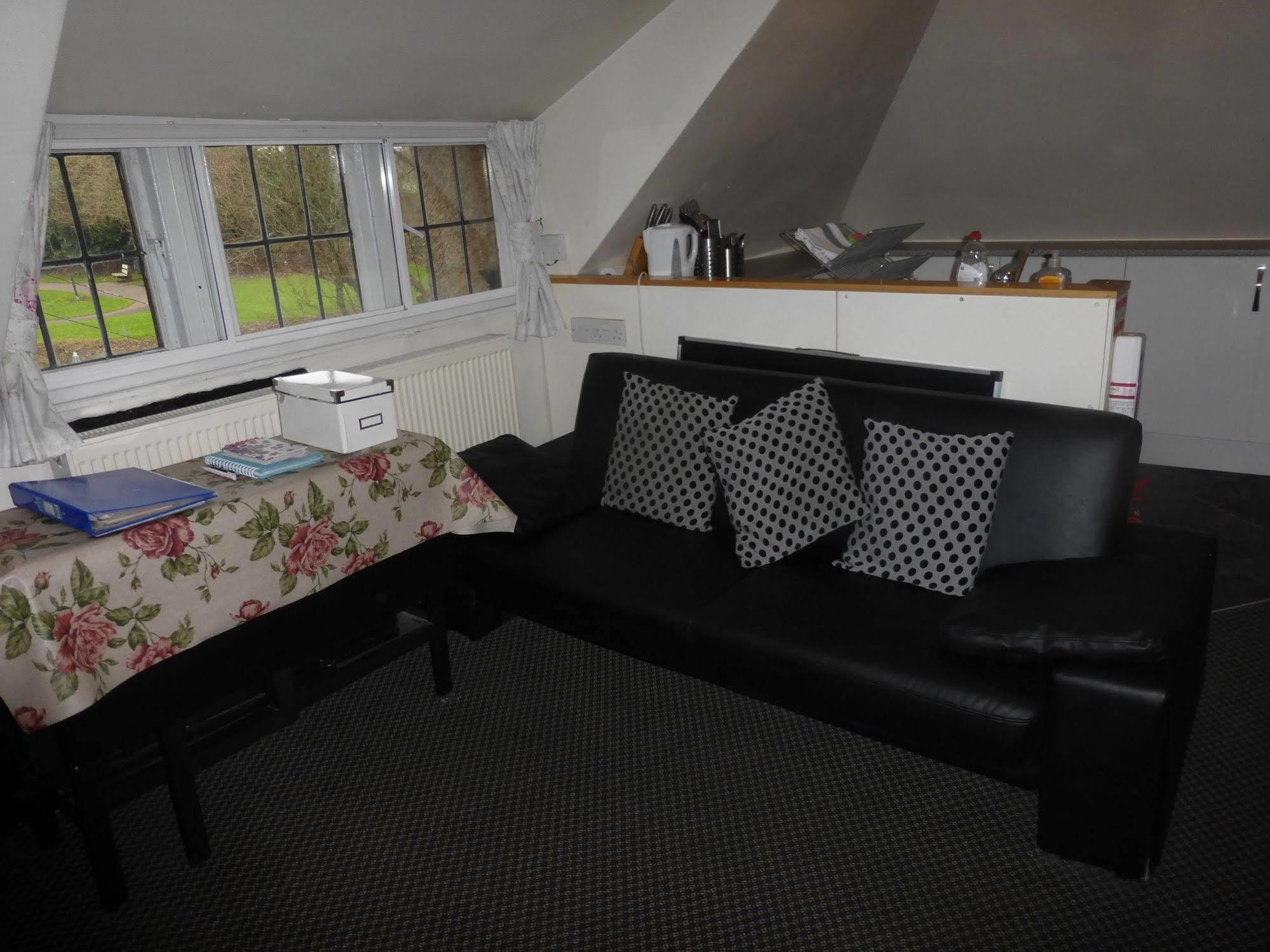 Avon Accommodation Ringwood Exterior foto